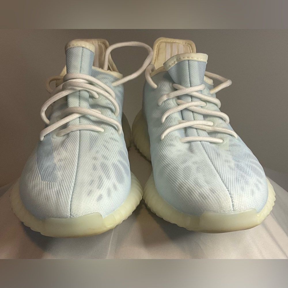 Men Size 8- Used Adidas Yeezy Boost 350 V2 Mono Ice